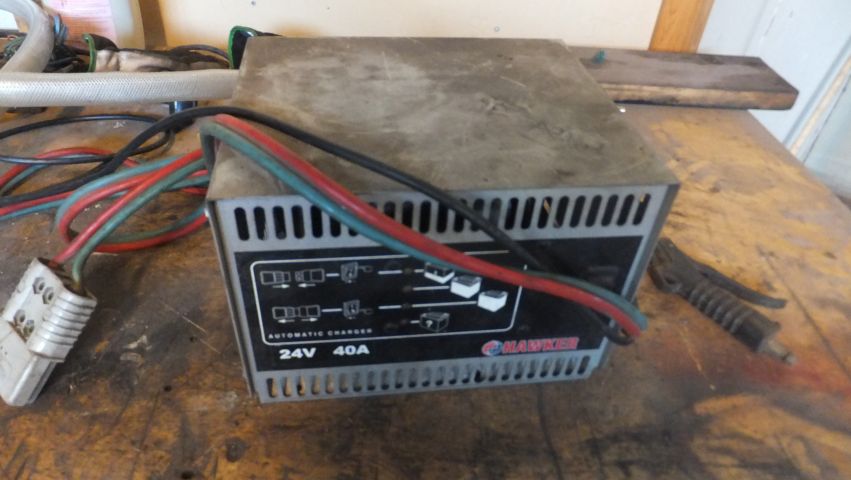 451072-9 Atlet truck 125 ST