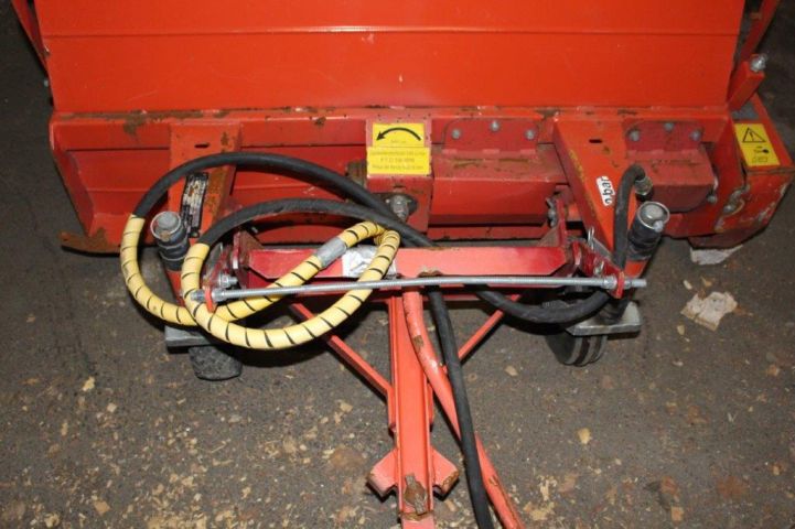 477641-11 Sweeper Wiedenmann