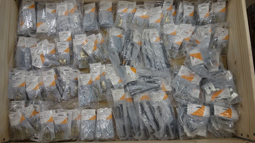 476227-1 Ledhaspar, grindklink, kasthake etc.