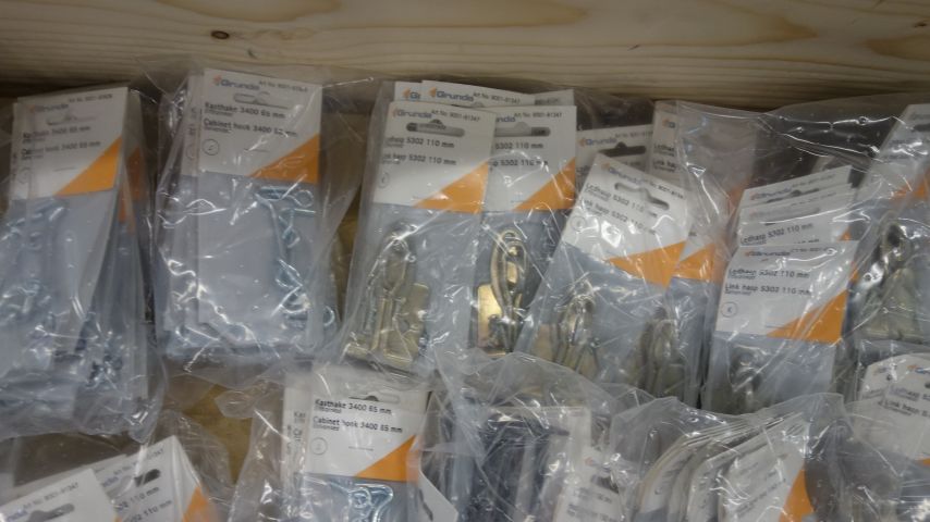 476227-7 Ledhaspar, grindklink, kasthake etc.