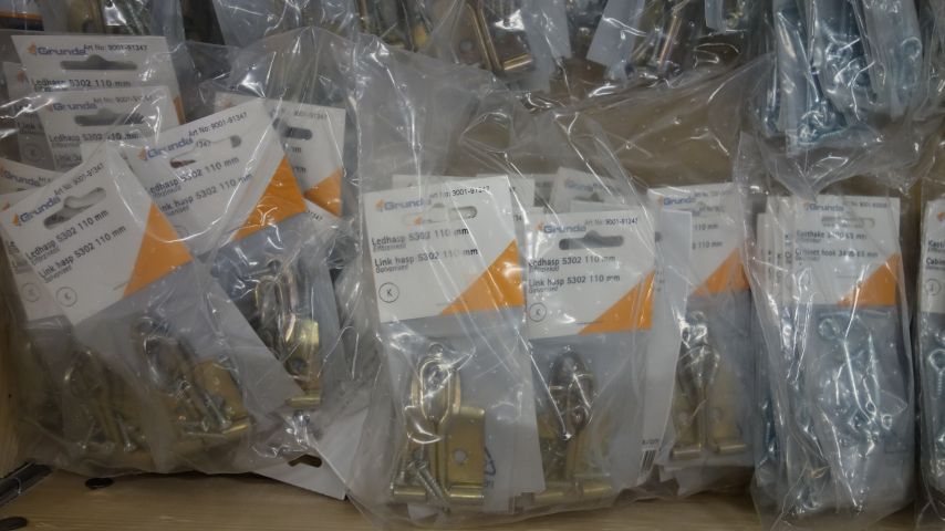 476227-10 Ledhaspar, grindklink, kasthake etc.