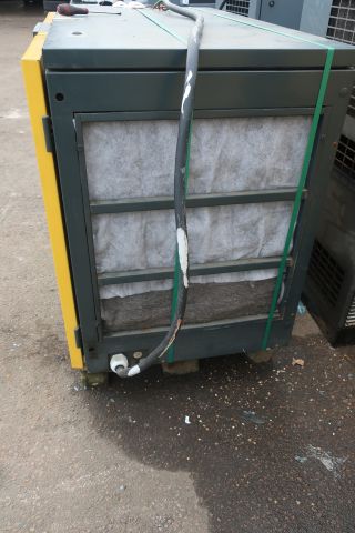 410381-8 Kaeser AS36 from 2001