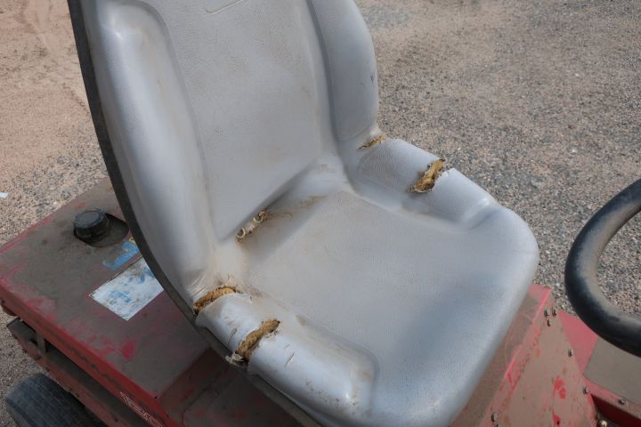 478279-9 Lawn mower Toro Groundmaster 120 (Rep. Object)