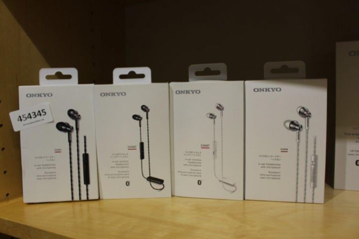 454345-1 4 Onkyo E300M headphones