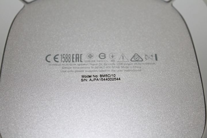 454234-5 1 pc Philips speaker Izzy