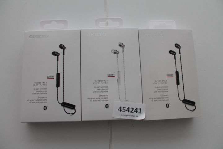 454241-1 3 pcs Onkyo E200BT headphones