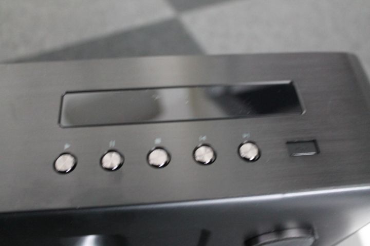 454265-6 Philips Blu-Ray BDP9700