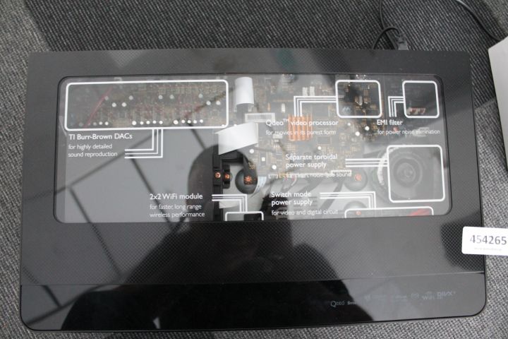 454265-7 Philips Blu-Ray BDP9700