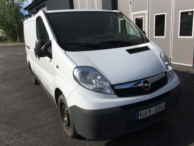 477315-5 Opel Vivaro 2.0CDTI 2010 (repo project)