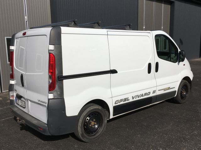 477315-6 Opel Vivaro 2.0CDTI 2010 (repo project)