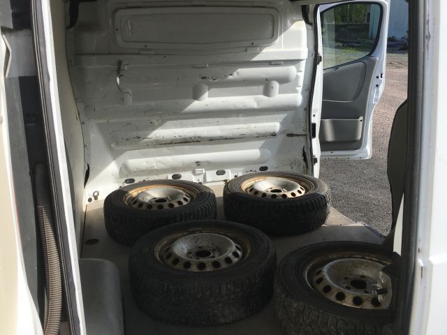 477315-14 Opel Vivaro 2.0CDTI 2010 (repo project)