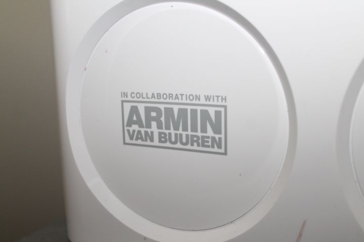 454291-6 Philips M1X-DJ (Signed by Armin van Buuren)