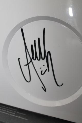 454291-5 Philips M1X-DJ (Signed by Armin van Buuren)