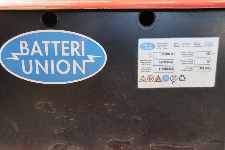 468976-17 Electric forklift Nichiyu