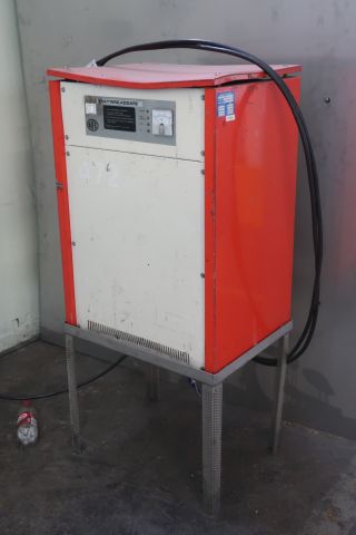 468976-23 Electric forklift Nichiyu