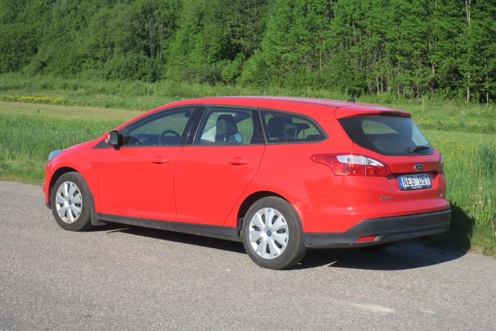 475966-3 Ford Focus DYB Flexifuel - 2012