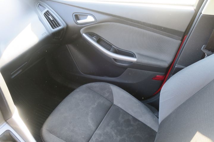 475966-30 Ford Focus DYB Flexifuel - 2012