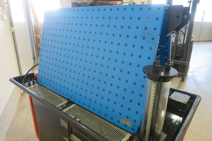 471065-3 Hydraulic bench / test station Festo