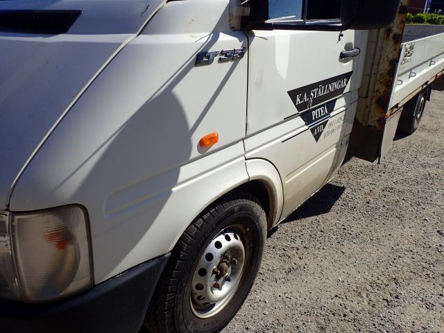 401283-23 VW LT35 2.8tdi -03 XSL934