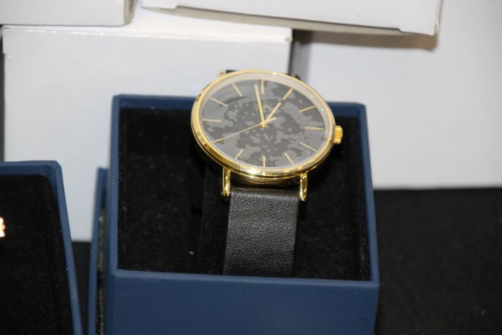 468456-4 100 new watches WB Watches in cardboard box