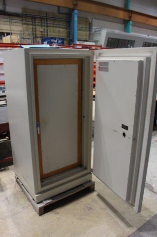 455140-5 Fire-protected safety deposit box TANN