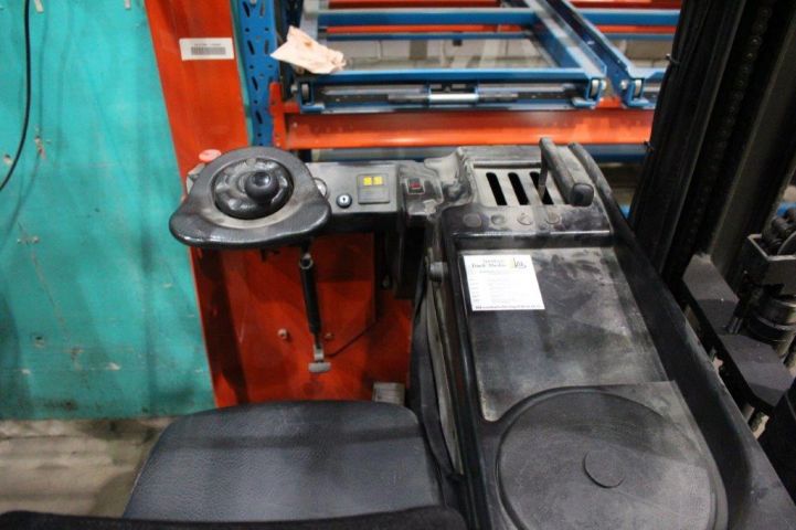 482391-15 Sittstaplare BT (8500 tim)