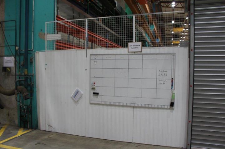 482393-3 Plateau roof Troax 82 meters