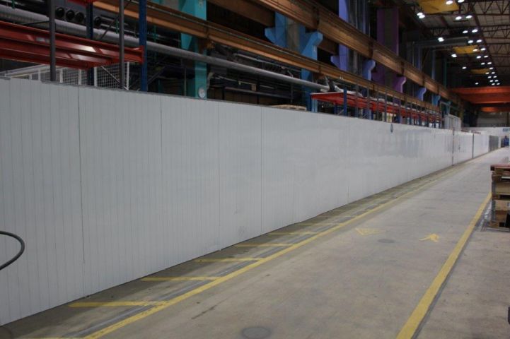 482393-1 Plateau roof Troax 82 meters