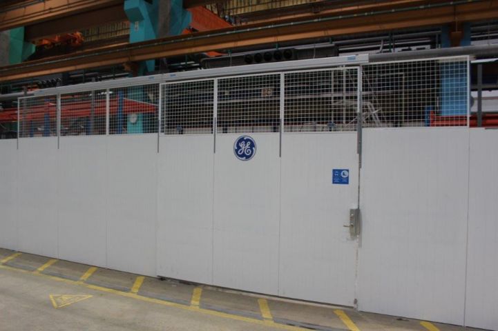 482393-11 Plateau roof Troax 82 meters