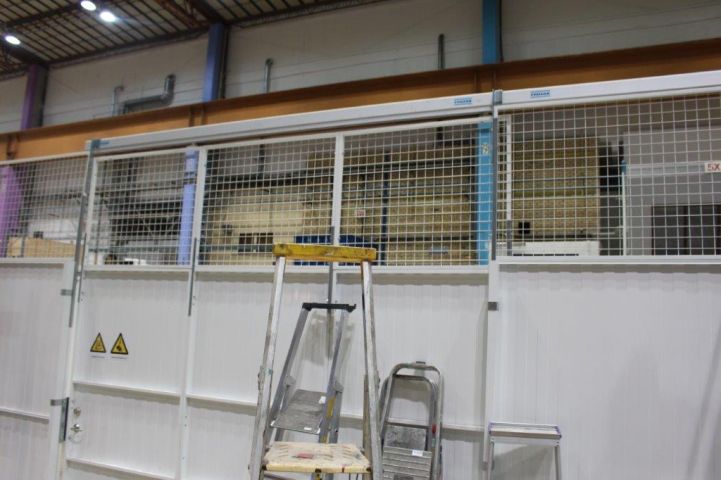 482393-29 Plateau roof Troax 82 meters