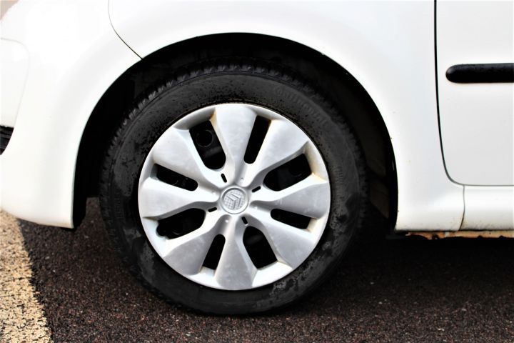 433665-15 Citroën C1 5-door 1.0 Automatic, 69hp, 2012