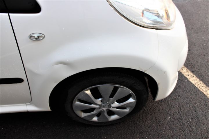 433665-19 Citroën C1 5-door 1.0 Automatic, 69hp, 2012