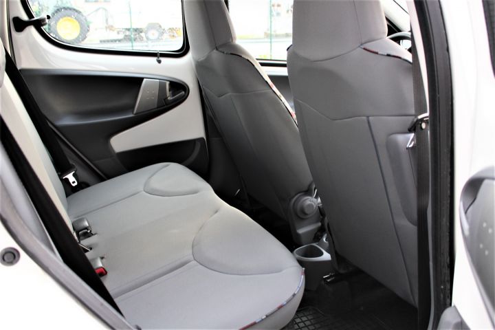 433665-26 Citroën C1 5-door 1.0 Automatic, 69hp, 2012