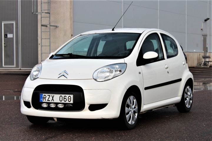 433665-1 Citroën C1 5-door 1.0 Automatic, 69hp, 2012