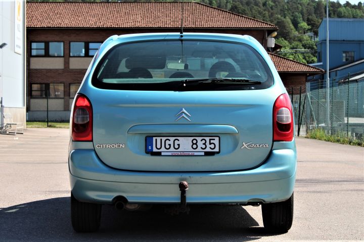 433667-4 Citroën Xsara Picasso 2.0 Automatic, 136hp, -03