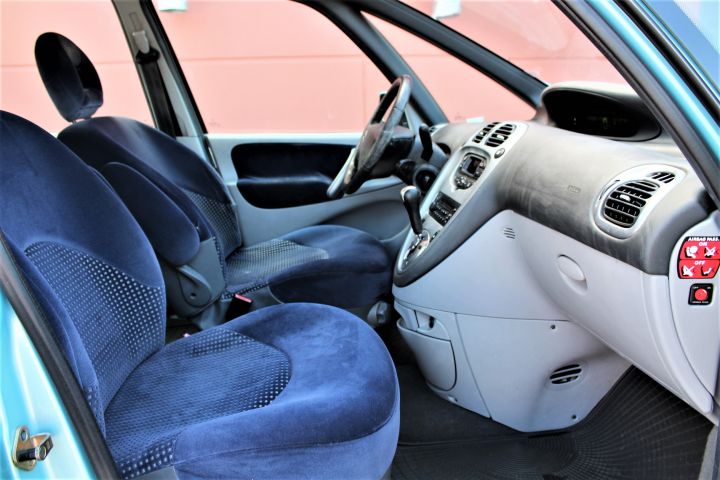 433667-21 Citroën Xsara Picasso 2.0 Automatic, 136hp, -03