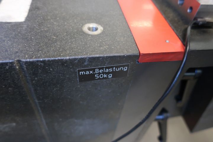 469042-11 Coordinate measuring machine Carl Zeiss Scanmax