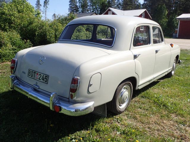 465558-6 Mercedes-Benz 180 -62 Reg nr: BDT245