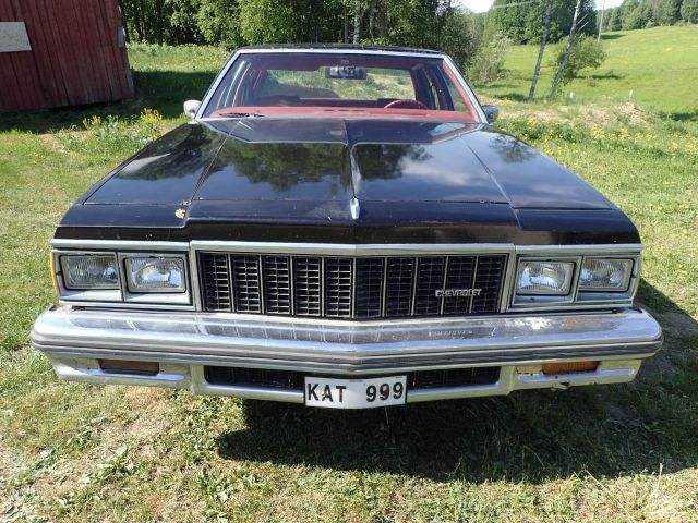 465559-4 Chevrolet Caprice Classic -79 Reg No: KAT999