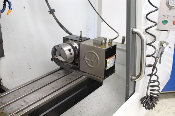 482908-4 CNC-controlled mill HAAS TM2P-10 (Gothenburg)