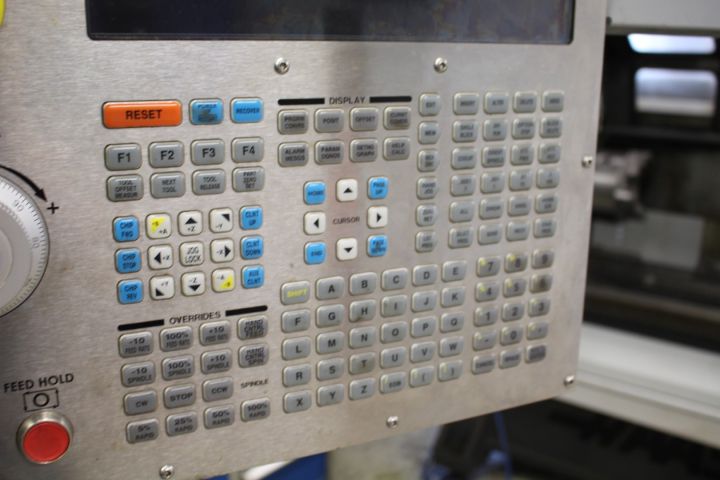 482908-8 CNC-controlled mill HAAS TM2P-10 (Gothenburg)