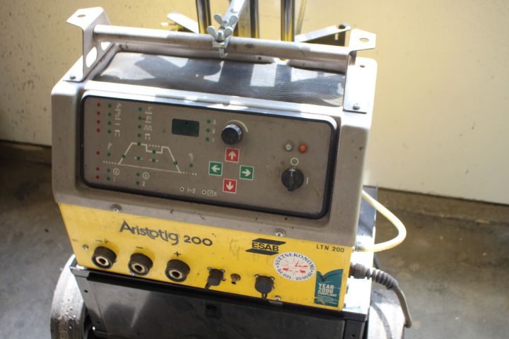 482940-2 TIG welding ESAB Aristotig 200