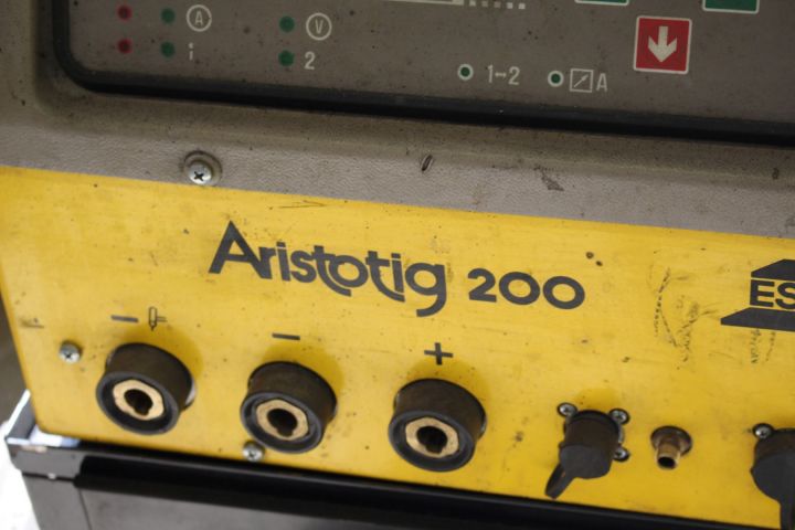 482940-3 TIG welding ESAB Aristotig 200