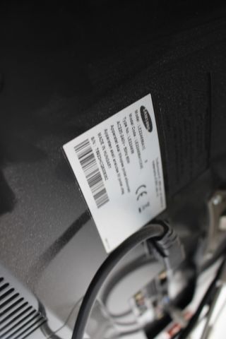 483079-4 Wall TV Samsung DVB SR5 with remote control