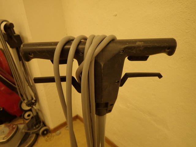 453148-6 Single swiper Nilfisk 421A