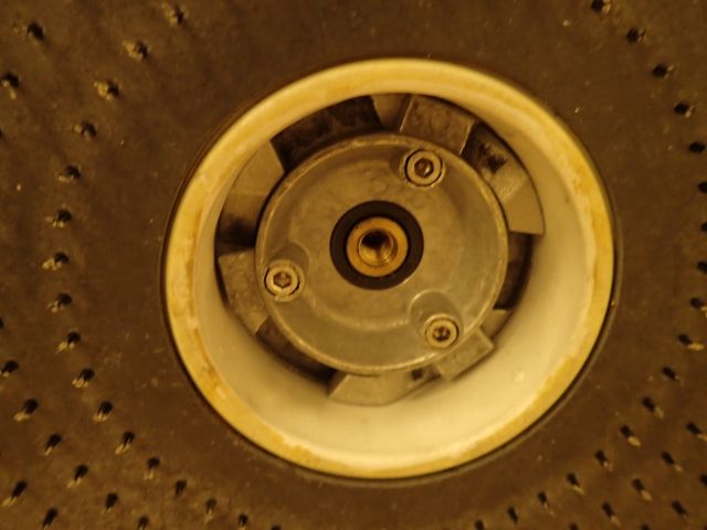 453148-15 Single swiper Nilfisk 421A