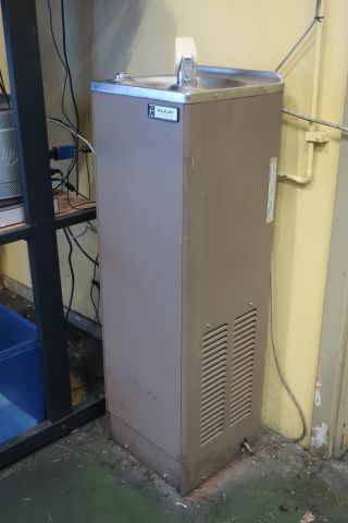 469409-2 Elkay water fountain