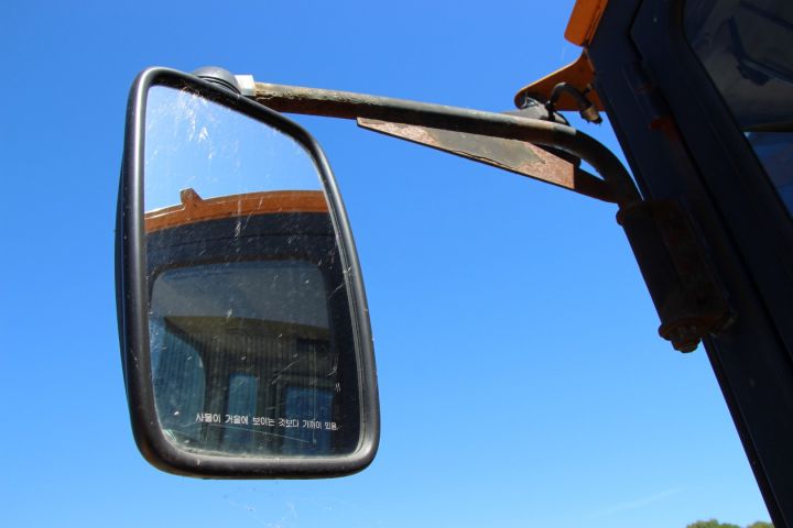 482141-18 Wheel loader Hyundai HL 750 -2000