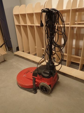 453205-1 High-speed Victor Tomcat 20 "/ 1600