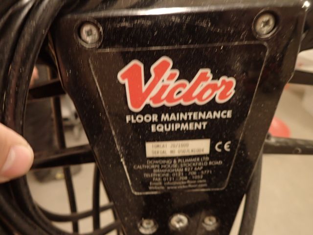 453205-11 High-speed Victor Tomcat 20 "/ 1600